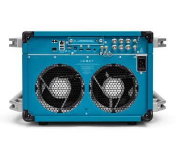 Tek DPO714AX Back 1920x1600